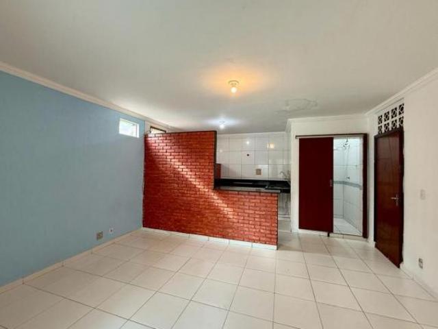 Apartamento venda em Região Geográfica Imediata do Distrito Federal, Região Integrada de Desenvolvimento do Distrito Federal e Entorno