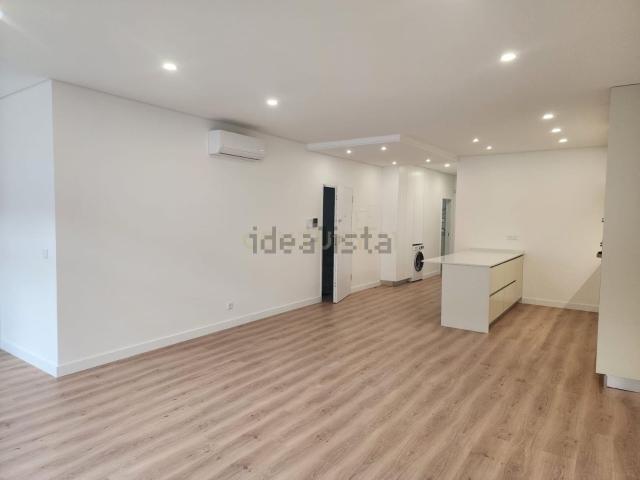 Apartamento alugar em Troino, Setúbal
