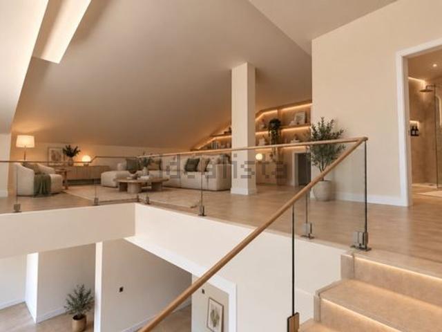 Duplex venda em Estefânea, Sintra (Santa Maria e São Miguel, São Martinho e São Pedro de Penaferrim)