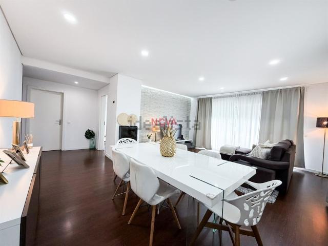 Apartamento venda em Sobrado, Valongo