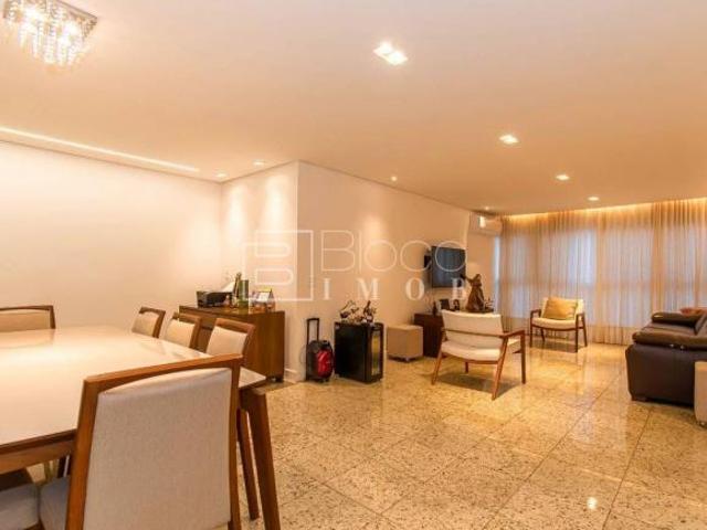 Apartamento venda em SQN 303, Plano Piloto