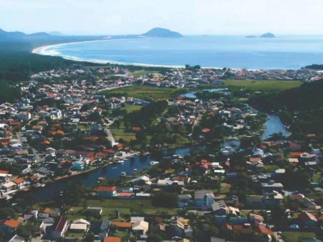 Apartamento venda em Região Geográfica Imediata de Florianópolis, Desterro