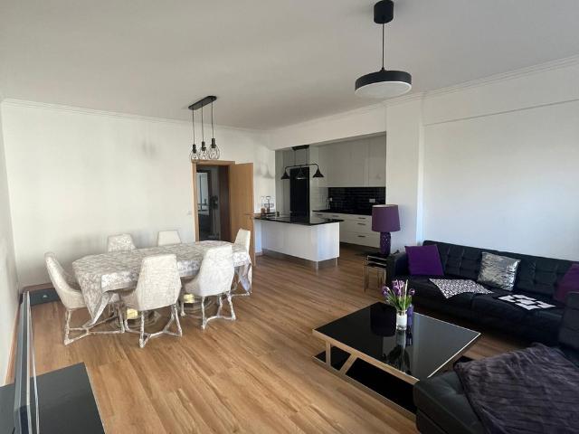 Apartamento alugar em Santo António, Lisboa
