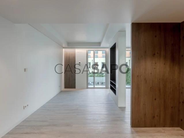 Apartamento alugar em Estrela, Lisboa