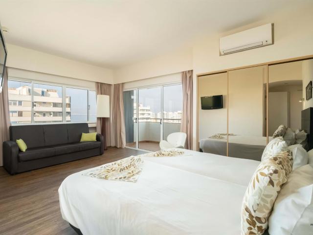 Apartamento venda em Praia de Alvor, Portimão