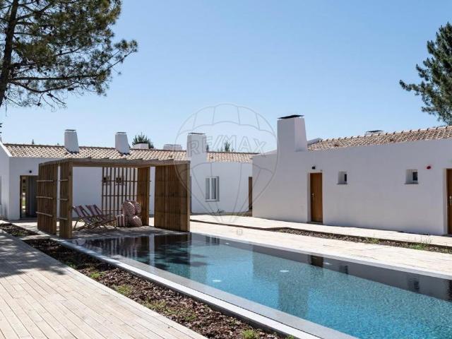 Apartamento venda em São Teotónio, Odemira