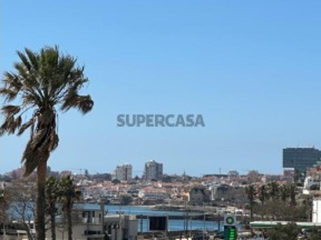 Casa venda em Centro Urbano Comercial do Estoril, Cascais