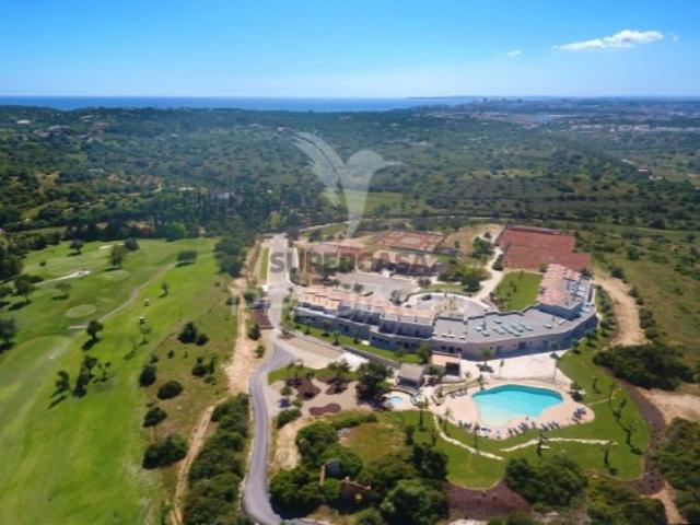 Casa venda em Estômbar, Faro