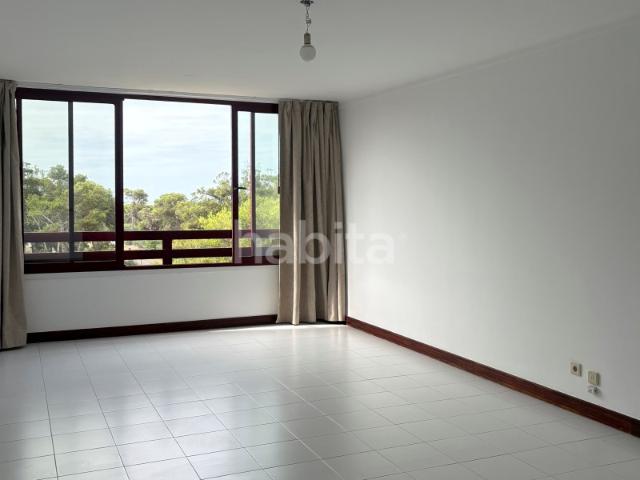 Apartamento alugar em Costa da Caparica, Almada