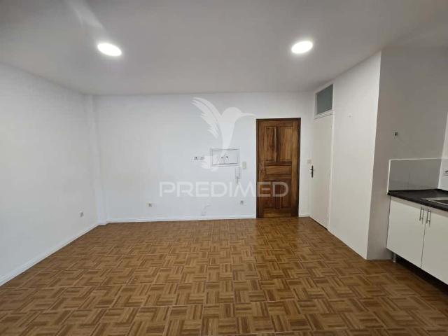 Apartamento venda em Porto