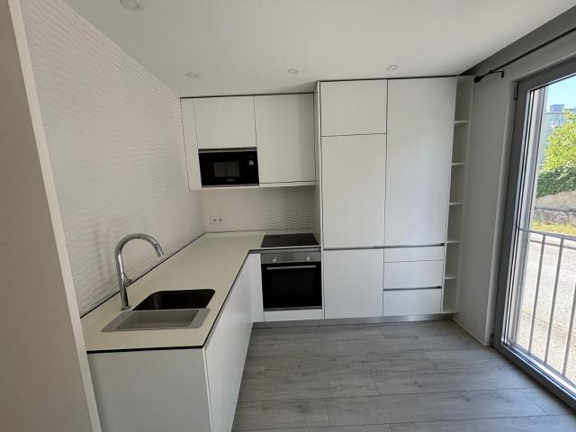 Apartamento alugar em Porto, Lordelo Do Ouro