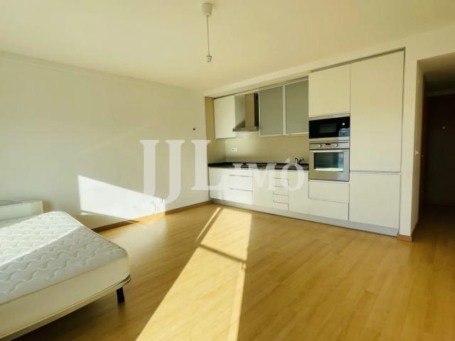 Apartamento alugar em Santa Maria Maior, Lisboa