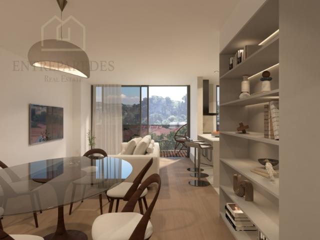 Apartamento venda em Oliveira do Douro, Vila Nova De Gaia