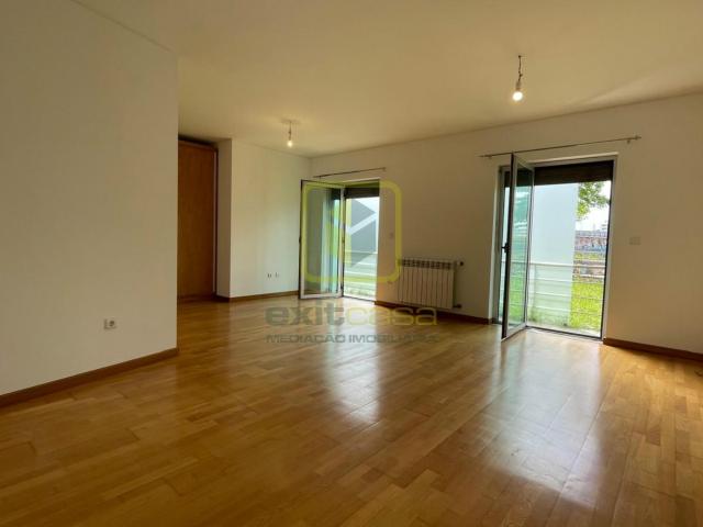 Apartamento alugar em Bairro do Vouga, Aveiro