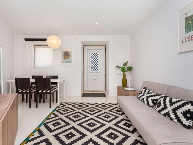 Apartamento alugar em Santo António, Lisboa