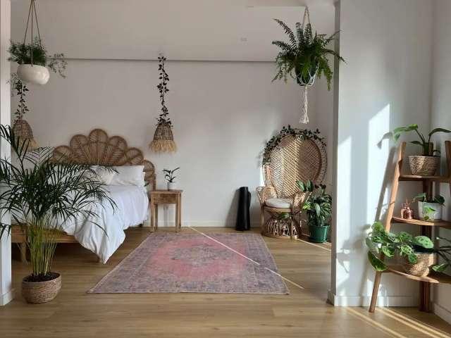 Estúdio alugar em Bairro do Campo da Bola, Almada