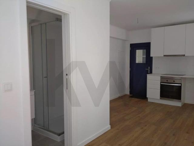 Apartamento venda em Ceuta Sul, Lisboa