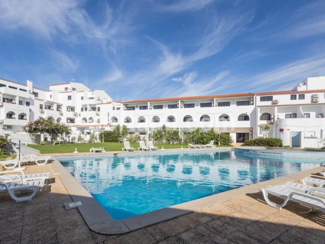 Apartamento venda em Vila Do Bispo