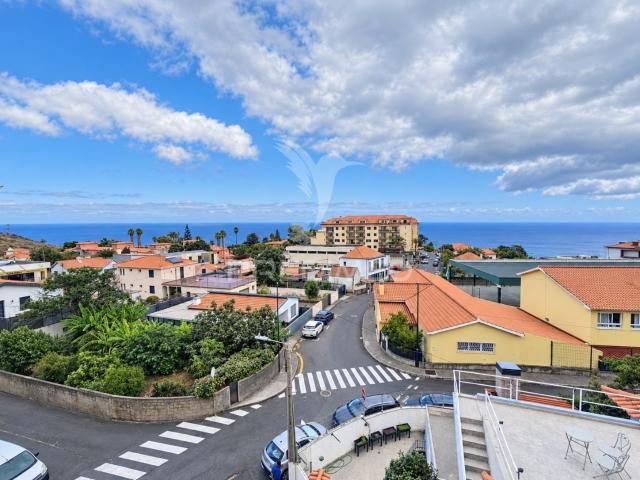 Apartamento venda em S. Sebastião, Santa Cruz
