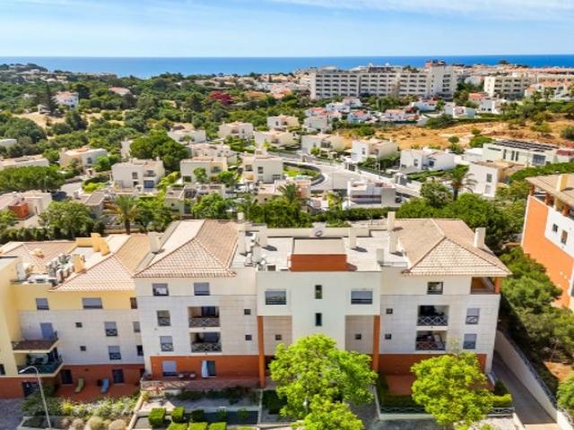 Casa venda em Albufeira e Olhos de Água, Albufeira