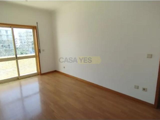 Apartamento alugar em Devesas, Vila Nova De Gaia