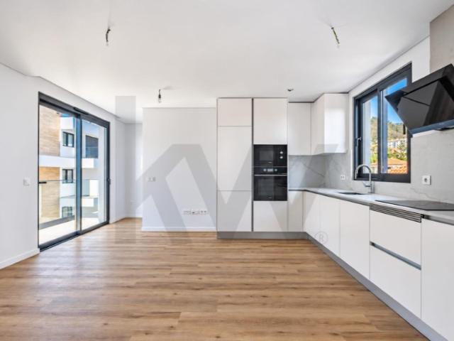 Apartamento venda em Figueirinhas, Santa Cruz