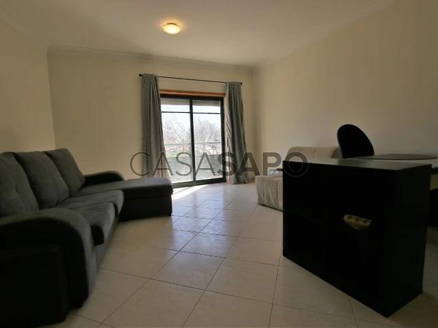 Apartamento alugar em Almada, Setúbal
