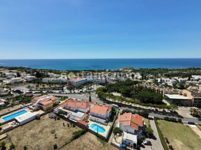 Casa venda em Albufeira e Olhos de Água, Albufeira