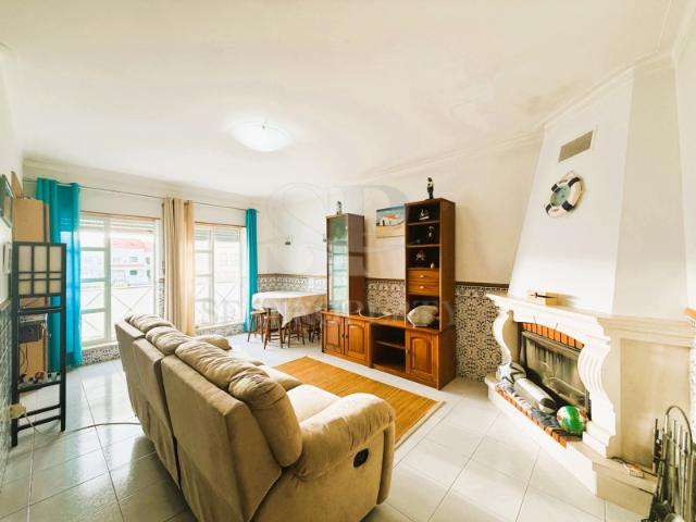 Apartamento venda em Ferrel, Peniche
