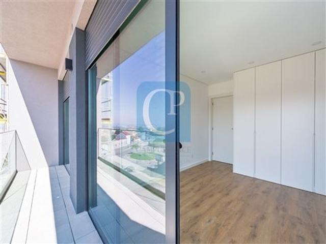 Apartamento alugar em Conjunto Urbano da Ribeira, Porto