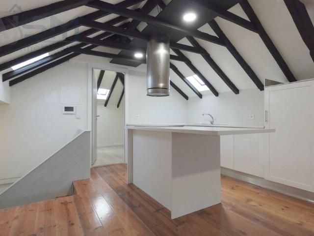 Apartamento alugar em Bairro dos Capuchos, Leiria