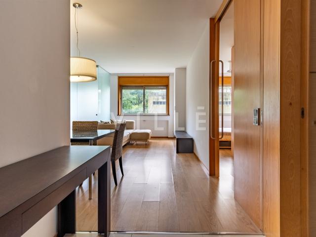 Apartamento alugar em Porto, Aldoar