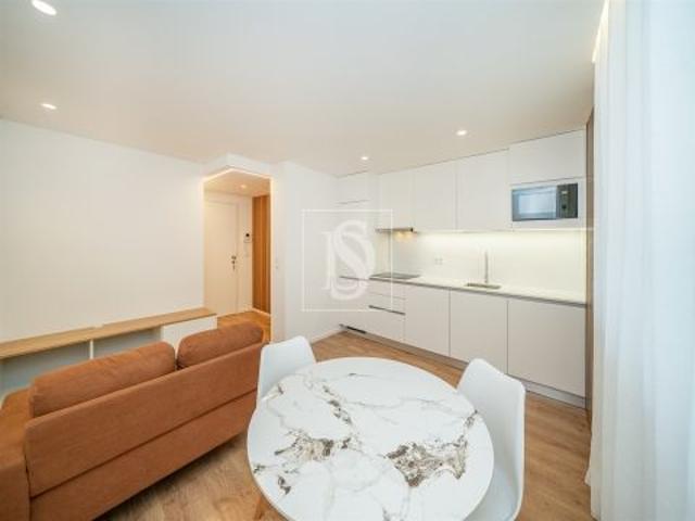 Apartamento alugar em Porto, Cedofeita