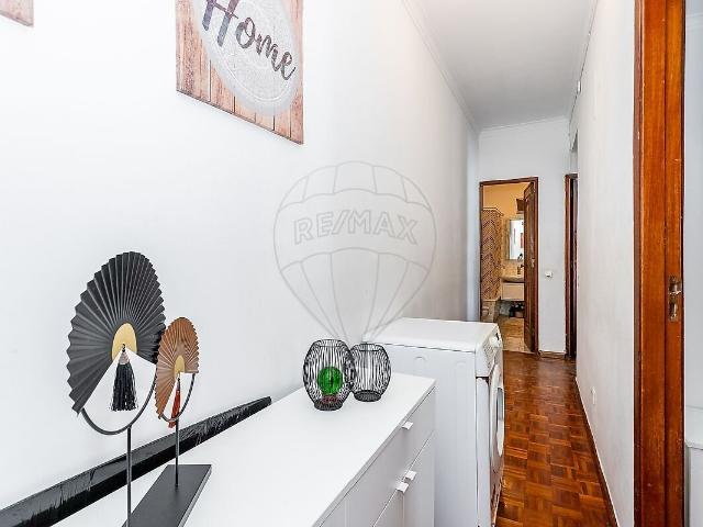 Apartamento venda em Urbanização da Atalaia, Amadora