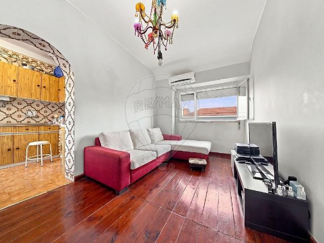 Apartamento venda em Picheleira, Lisboa