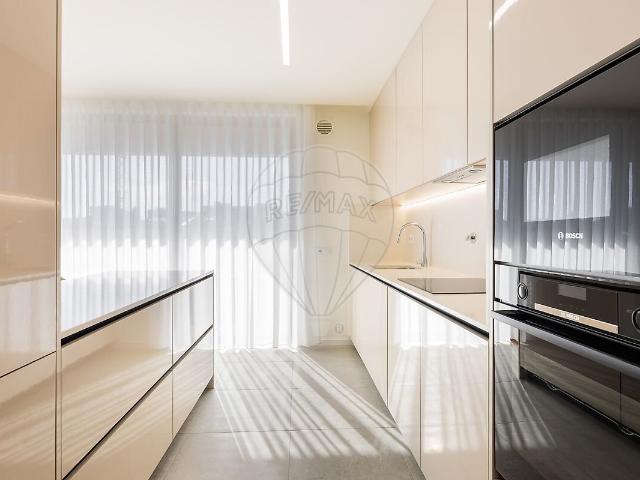 Apartamento venda em Vermoim, Cidade da Maia