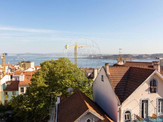 Apartamento venda em Estrela, Lisboa