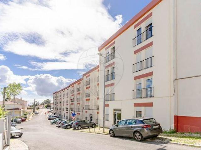 Apartamento venda em Loures