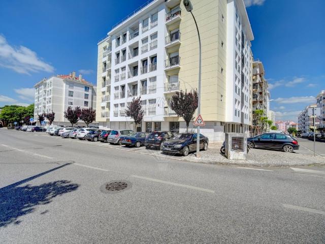 Apartamento venda em Amadora, Urbanização do Neudel