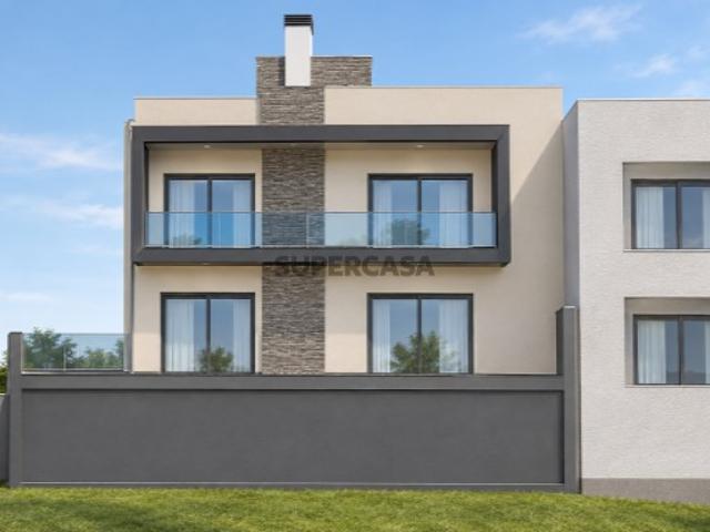 Casa venda em Fernão Ferro, Seixal
