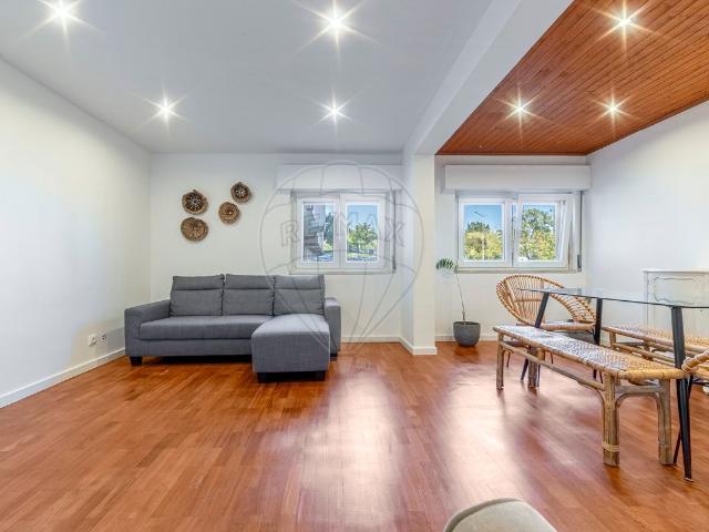 Apartamento alugar em Casal do Cotão, Sintra