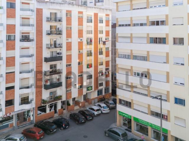 Apartamento alugar em Nossa Senhora do Pópulo, Caldas Da Rainha