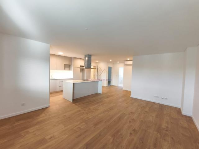 Apartamento venda em Quinta do Paraíso, Santiago Dos Velhos