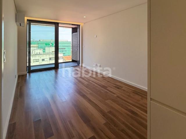 Apartamento alugar em Mafamude, Mafamude
