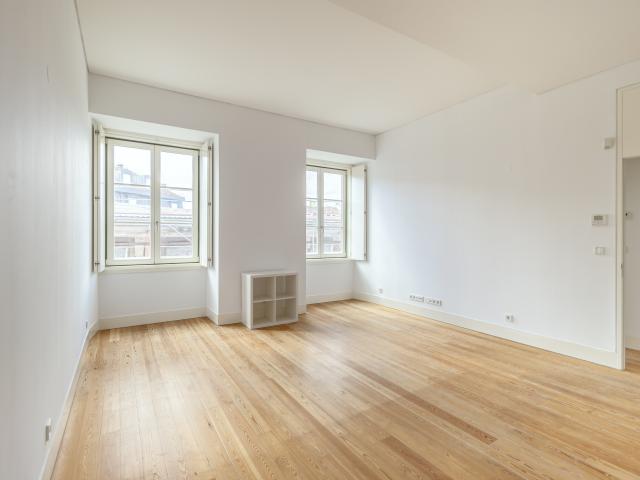 Apartamento alugar em Misericórdia, Lisboa
