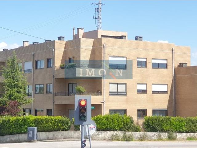 Apartamento alugar em Vilar de Andorinho, Vila Nova De Gaia