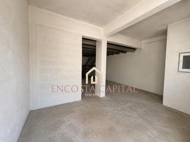 Apartamento venda em Santiago Dos Velhos, Lisboa