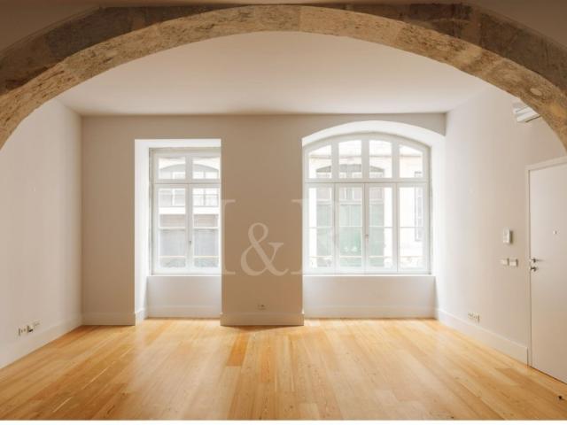 Apartamento venda em Santa Maria Maior, Lisboa