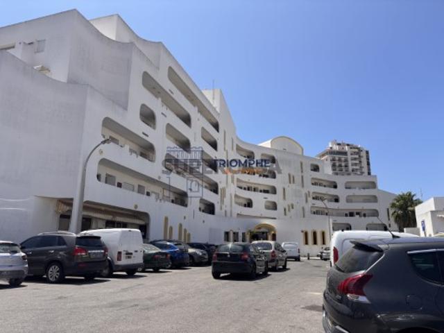 Casa venda em Albufeira e Olhos de Água, Albufeira