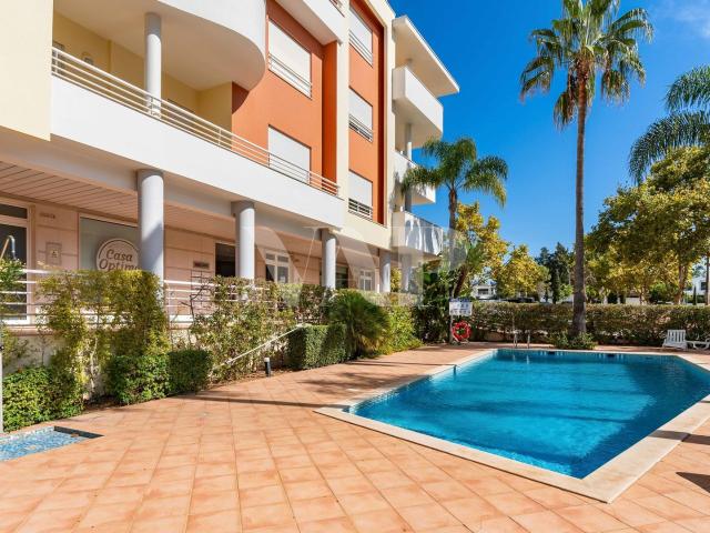 Apartamento venda em Quarteira, Loulé